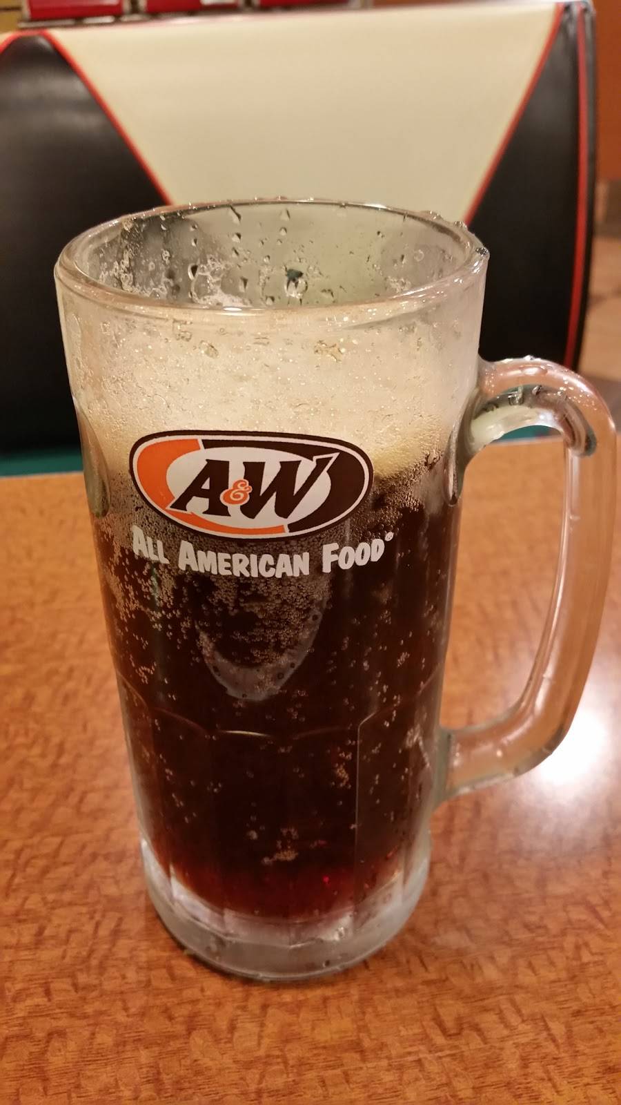 A&W Restaurant | restaurant | 1520 Hustonville Rd, Danville, KY 40422, USA | 8592368570 OR +1 859-236-8570