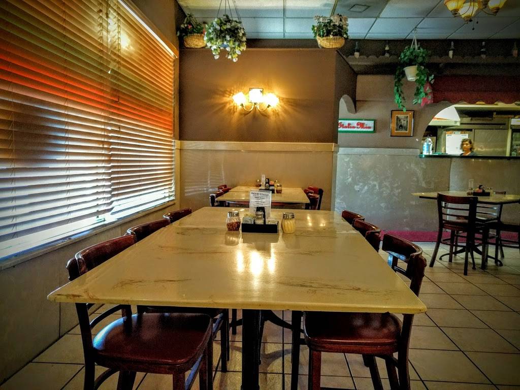 Italia Mia Restaurant | restaurant | 1165 62nd Ave N, St. Petersburg, FL 33702, USA | 7275278451 OR +1 727-527-8451
