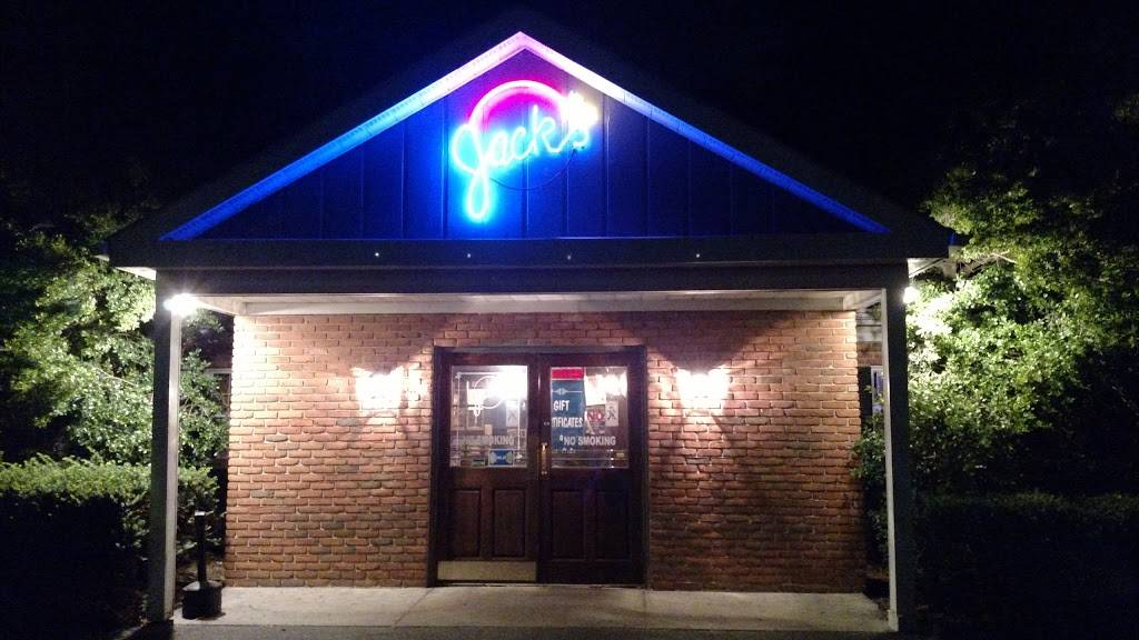 Jacks Family Tavern & Restaurant | restaurant | 15 S Prince St, Millersville, PA 17551, USA | 7178728300 OR +1 717-872-8300