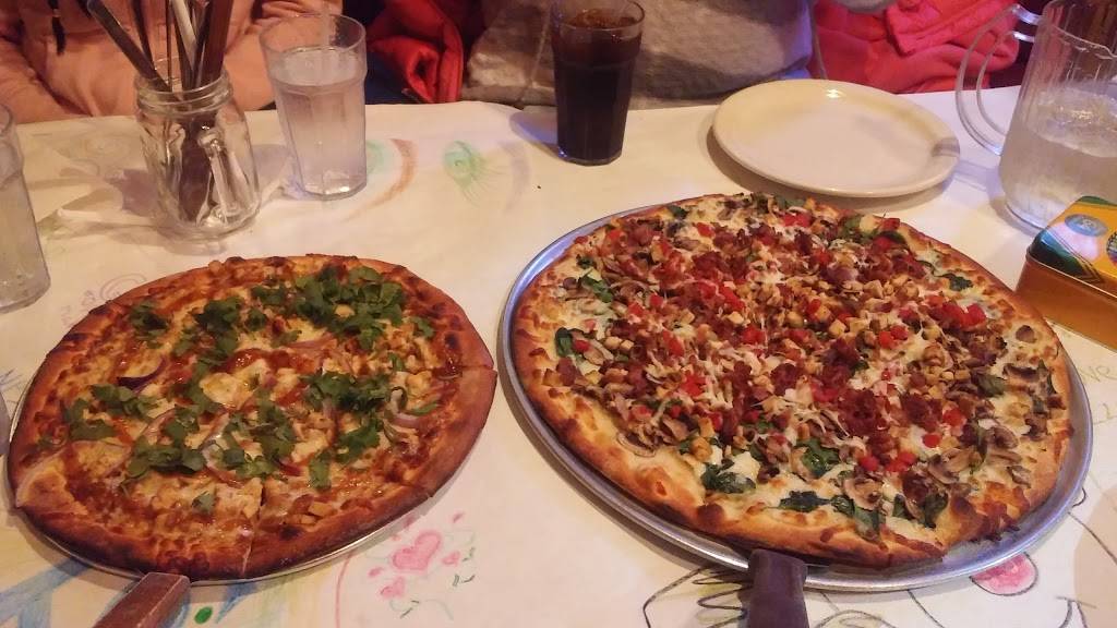 West Shore Pizza | restaurant | 7000 W Lake Blvd, Tahoma, CA 96142, USA | 5305254771 OR +1 530-525-4771