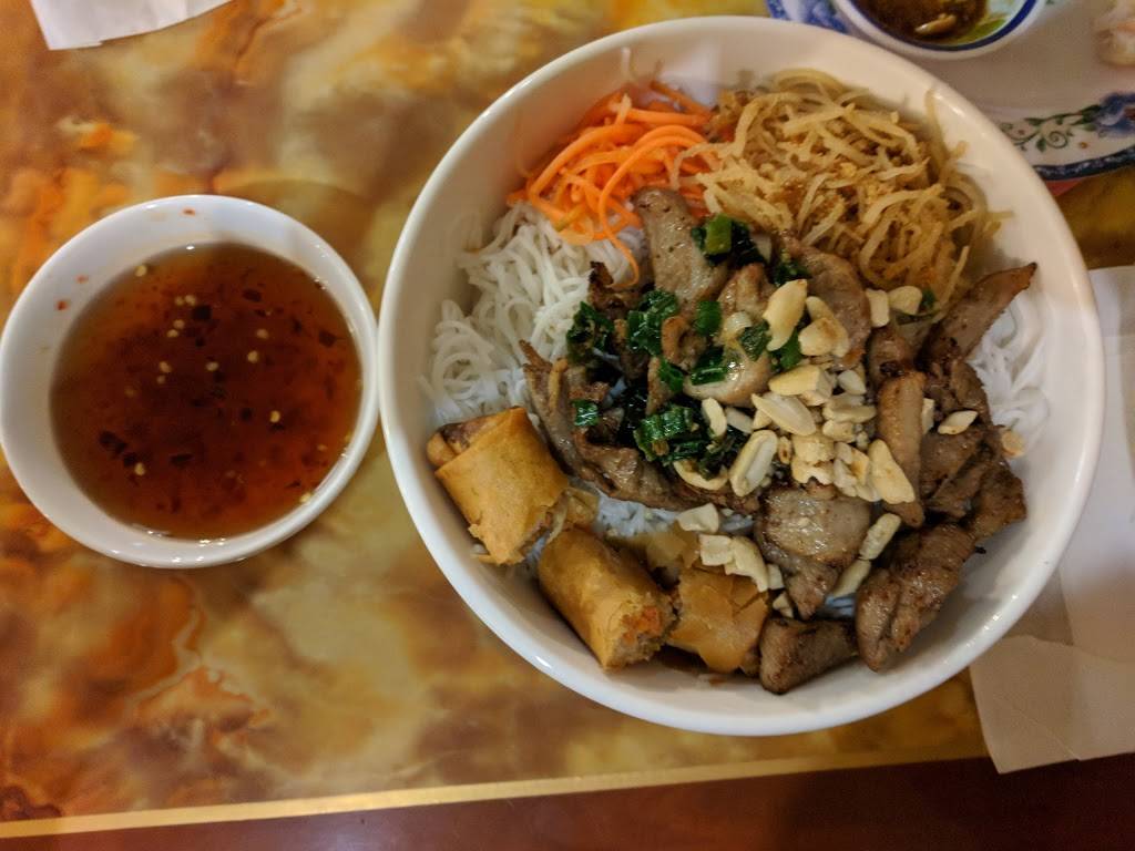 Vietnamese Noodles Pho-Saigon | restaurant | 710 W Rancier Ave, Killeen, TX 76541, USA | 2545013940 OR +1 254-501-3940
