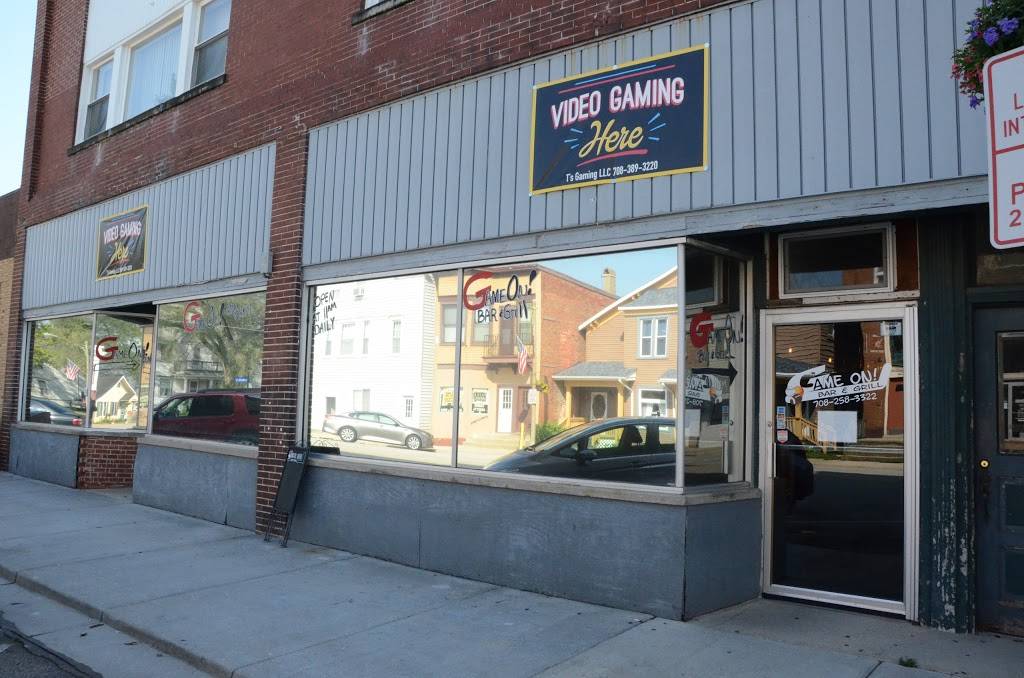Game On! Bar & Grill | restaurant | 115 N 2nd St, Peotone, IL 60468, USA | 7082583322 OR +1 708-258-3322