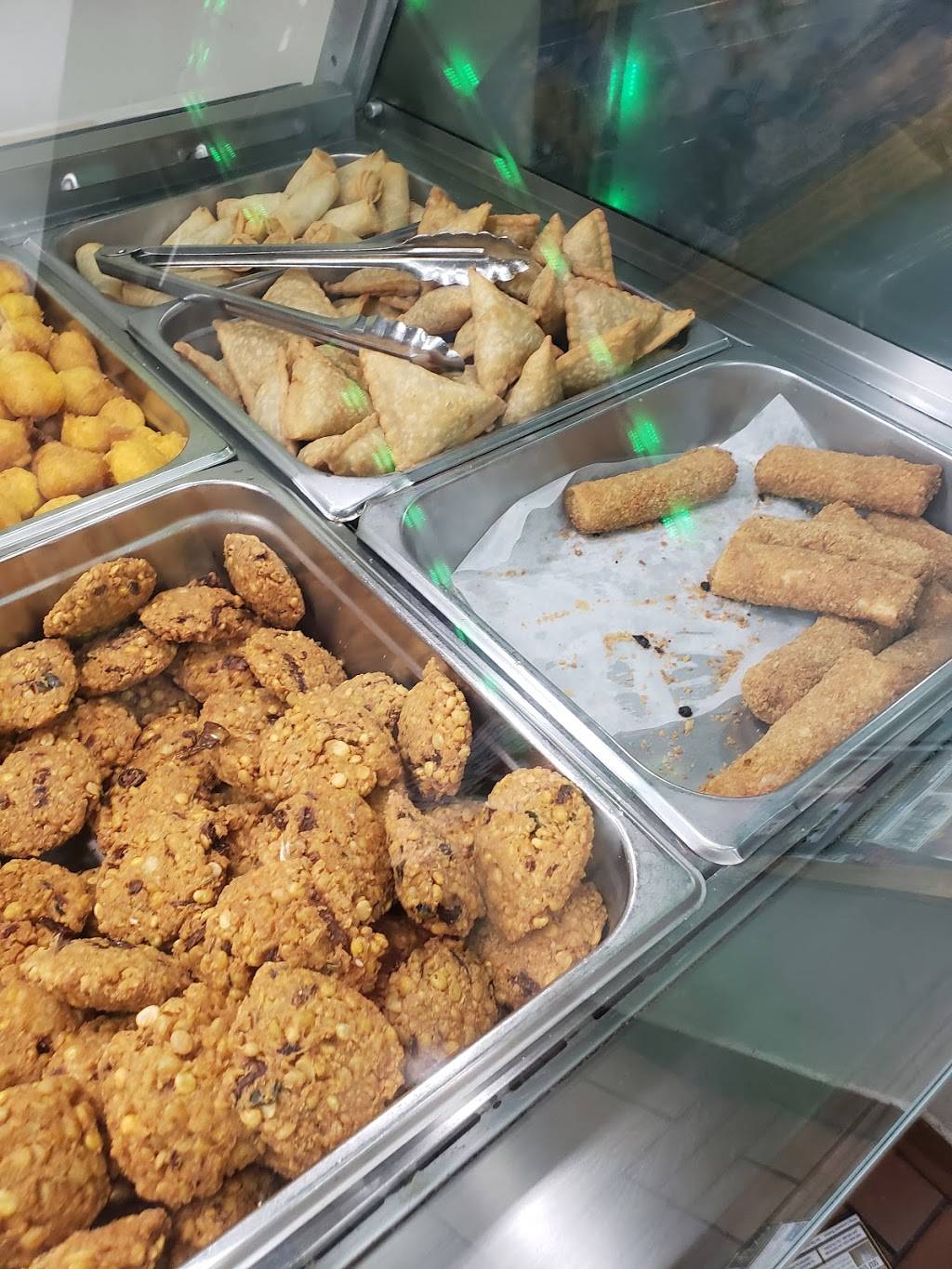 Vegan Nantha | restaurant | 4915 Steeles Ave E #2, Scarborough, ON M1V 4Z4, Canada | 4166268421 OR +1 416-626-8421