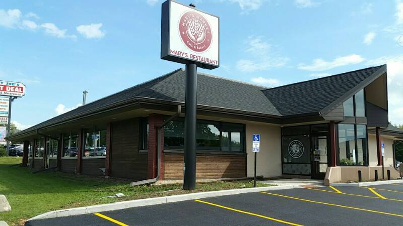 Marys Market Cafe & Bakery | cafe | 4431 E State St, Rockford, IL 61108, USA | 8153977291 OR +1 815-397-7291