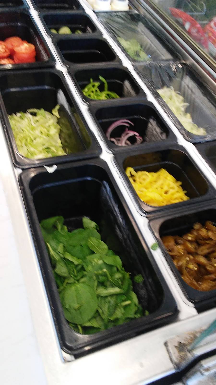 Subway Restaurants | restaurant | 523 N Gilcrease Museum Rd, Tulsa, OK 74127, USA | 9183829000 OR +1 918-382-9000