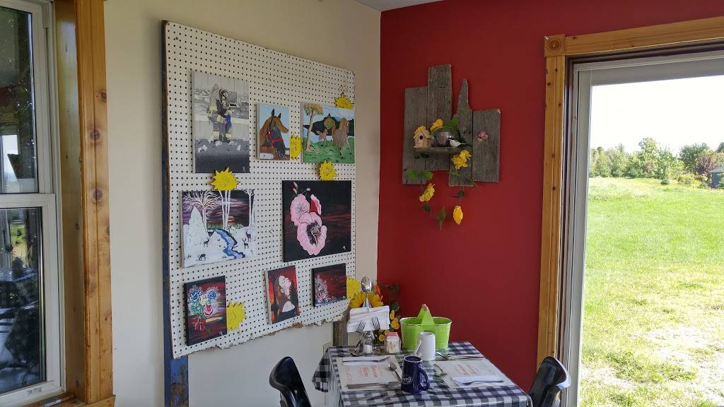 Restaurant Lorrizon | restaurant | 325 Route De LEglise, Saint-Claude, QC J0B 2N0, Canada | 8198452332 OR +1 819-845-2332