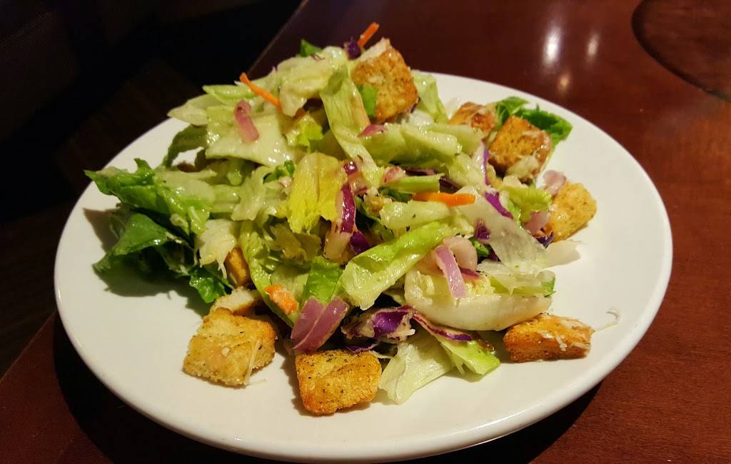 Olive Garden Italian Restaurant | meal takeaway | 3555 W Addison St, Chicago, IL 60618, USA | 7732502005 OR +1 773-250-2005