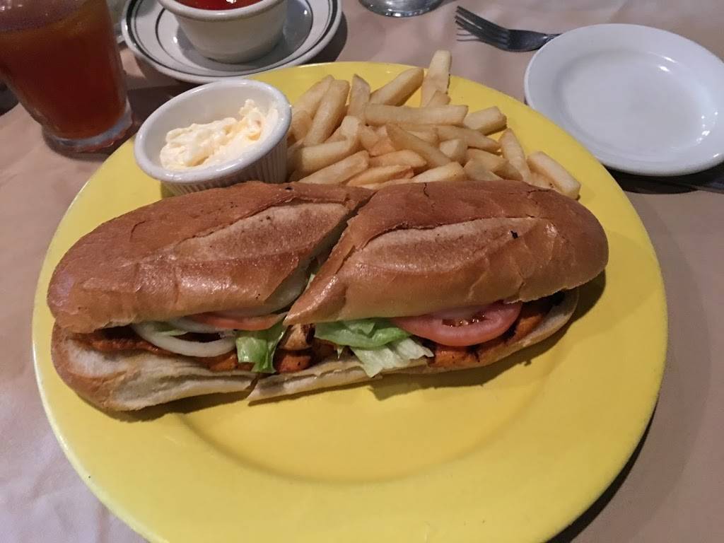 Casa Vieja | restaurant | 1768 Brentwood Rd, Brentwood, NY 11717, USA | 6314348255 OR +1 631-434-8255