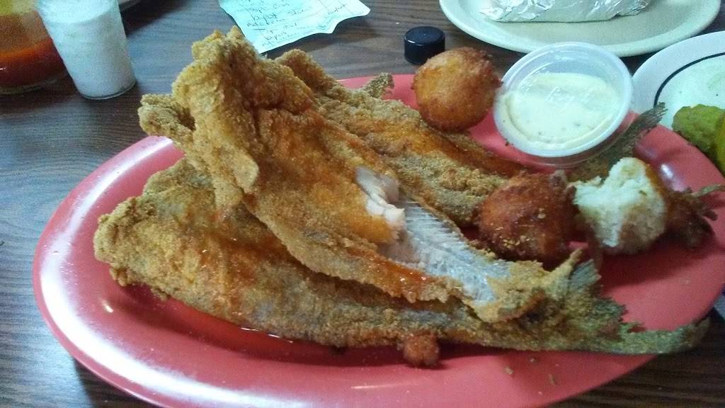 Smittys Cafe | restaurant | 12456 Whitehouse Pkwy, Woodbury, GA 30293, USA | 7065535241 OR +1 706-553-5241