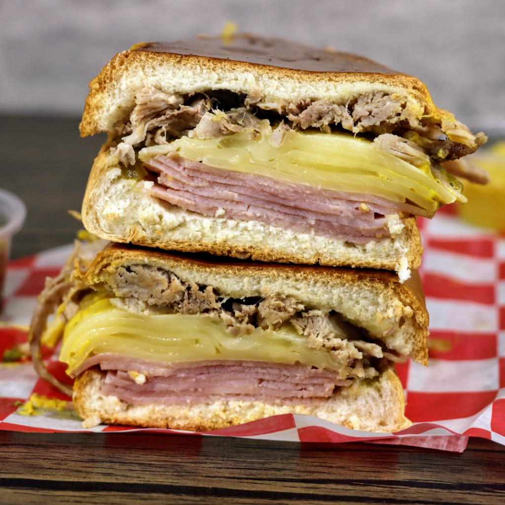 Kuba Kitchen | restaurant | 3640 NW 7th St, Miami, FL 33125, USA | 7864097758 OR +1 786-409-7758