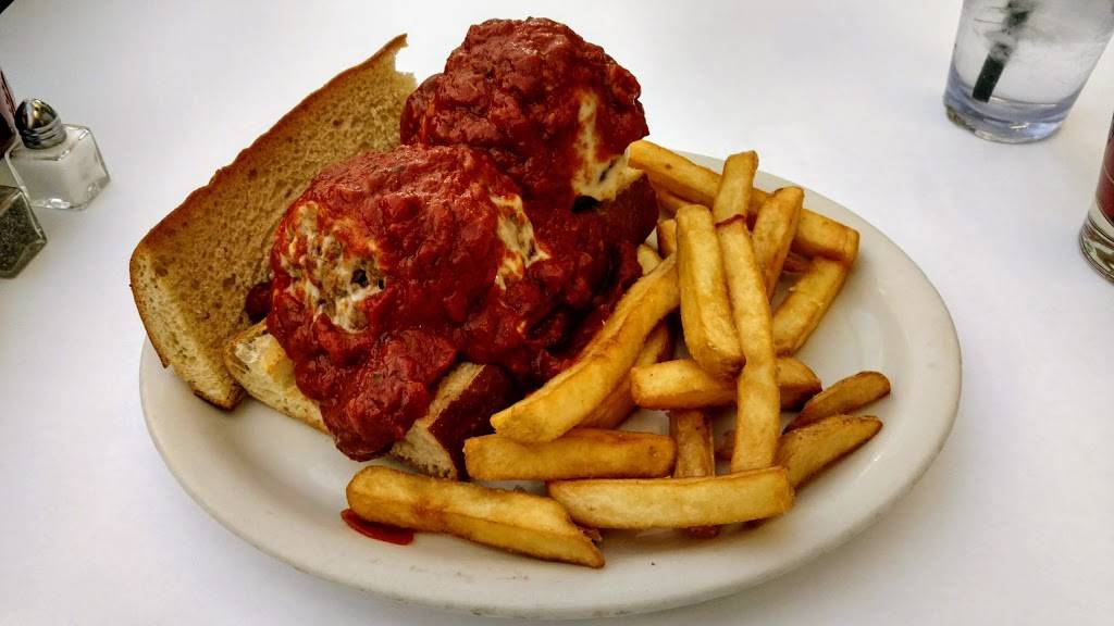 San Jose Joes | restaurant | 1701 Airport Blvd, San Jose, CA 95110, USA | 4082936332 OR +1 408-293-6332