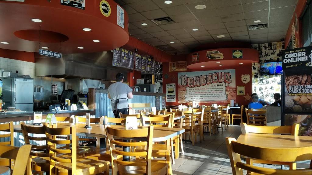 Dickeys Barbecue Pit | restaurant | 105 S Dixieland St Ste A, Lowell, AR 72745, USA | 4793472633 OR +1 479-347-2633