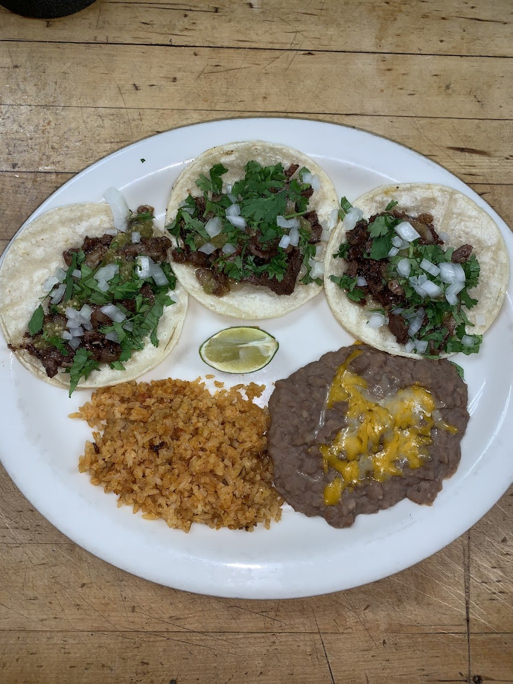 Juanitos Mexican Kitchen | restaurant | 2069 First St, Alamosa, CO 81101, USA | 7195890277 OR +1 719-589-0277