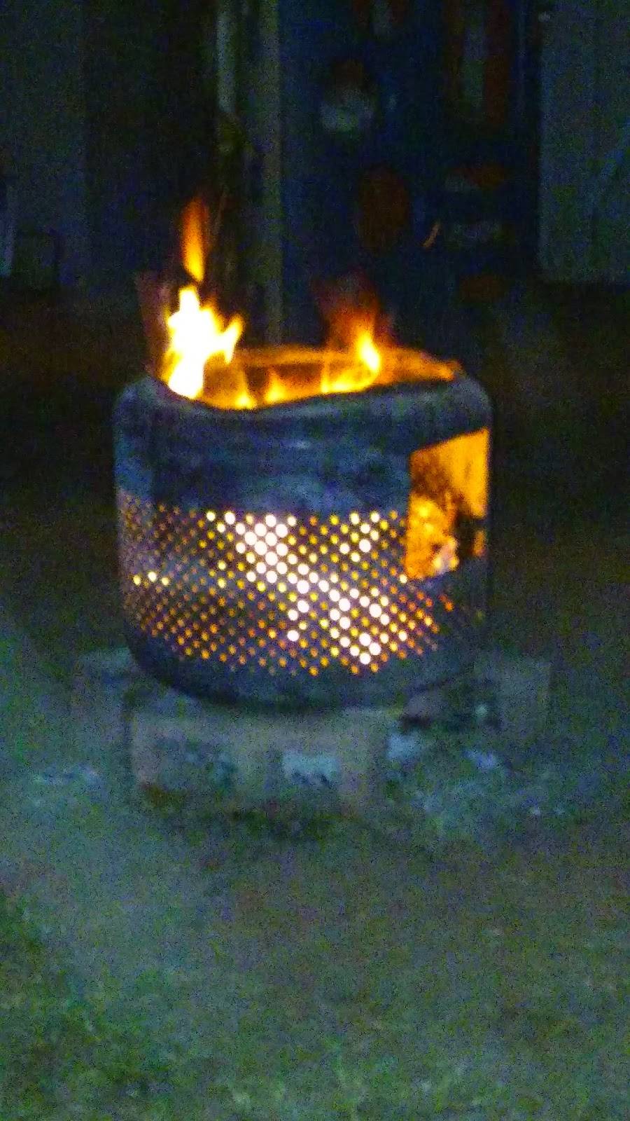 Sams Burger | restaurant | 809 Goodman St, Bakersfield, CA 93305, USA | 6613225315 OR +1 661-322-5315