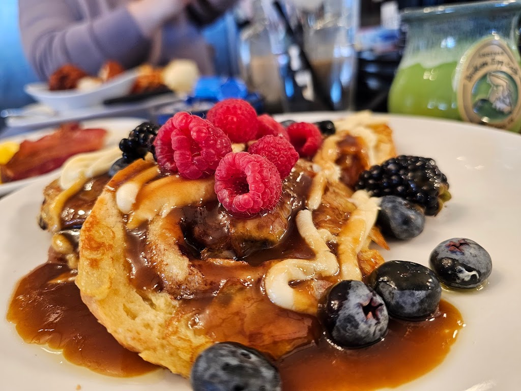 Another Broken Egg Cafe | cafe | 5863 N Mesa St, El Paso, TX 79912, USA | 9152617551 OR +1 915-261-7551