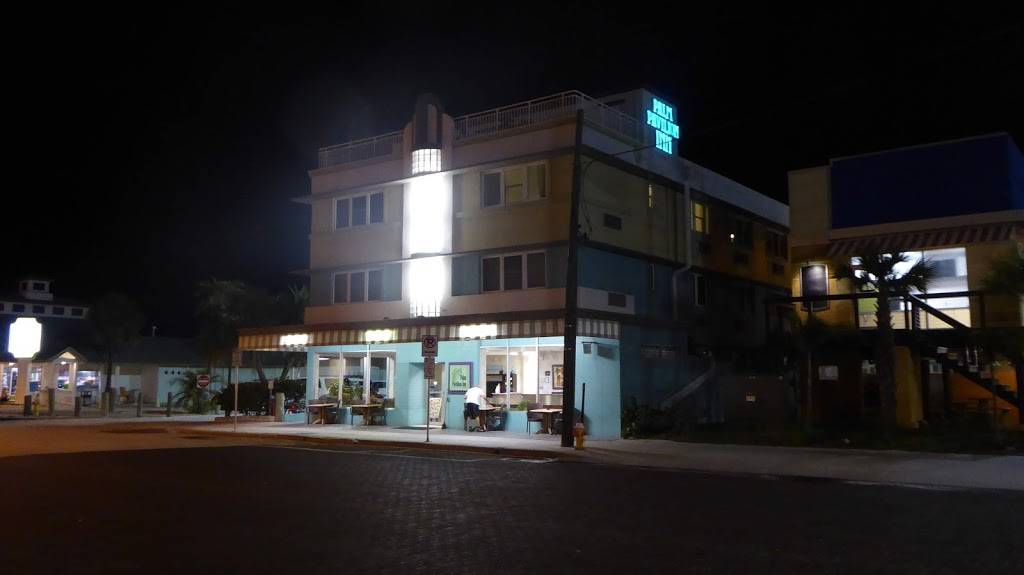 Palm Pavilion Inn | restaurant | 18 Bay Esplanade, Clearwater Beach, FL 33767, USA | 8004337256 OR +1 800-433-7256
