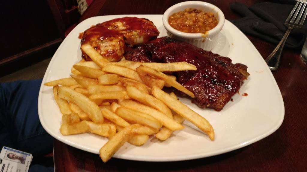 Tripps Restaurant | restaurant | 4402 W Wendover Ave, Greensboro, NC 27407, USA | 3368549518 OR +1 336-854-9518