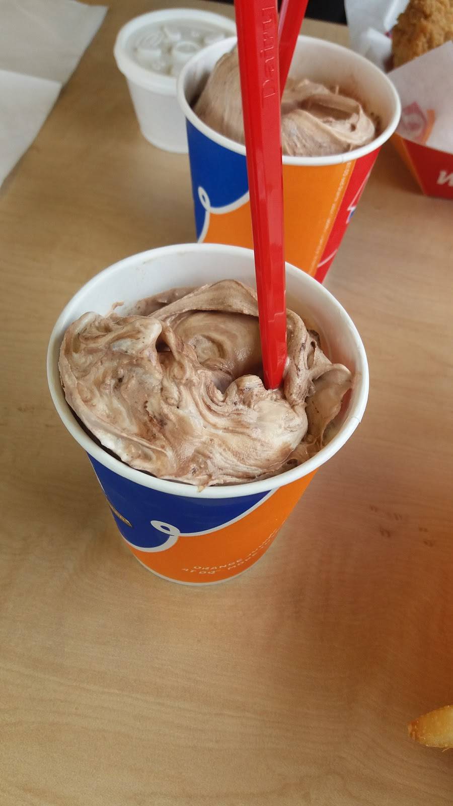 Dairy Queen | restaurant | 225 Osborne Rd NE, Fridley, MN 55432, USA | 7635715080 OR +1 763-571-5080