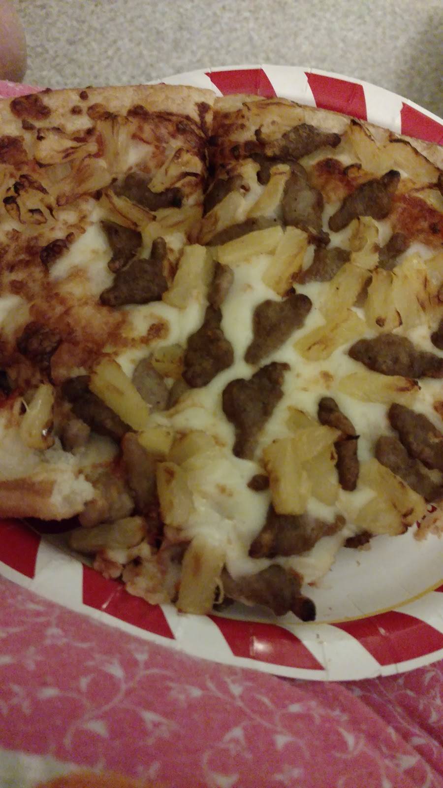 Pizza Hut | meal delivery | 1211 Silent Prairie Rd, Le Mars, IA 51031, USA | 7125467807 OR +1 712-546-7807