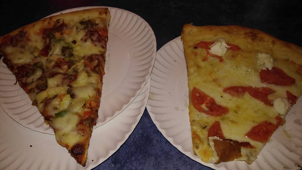 Marios NY Pizza | meal delivery | 3993 Tyrone Blvd N, St. Petersburg, FL 33709, USA | 7273472424 OR +1 727-347-2424