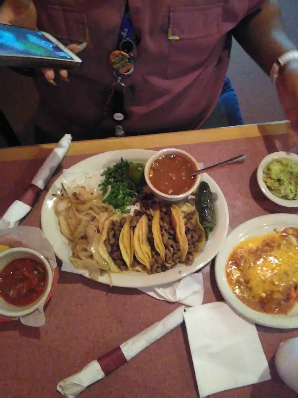 Jalisco Es Mexico | restaurant | 5545 Northwest Loop 410, San Antonio, TX 78238, USA | 2105921110 OR +1 210-592-1110