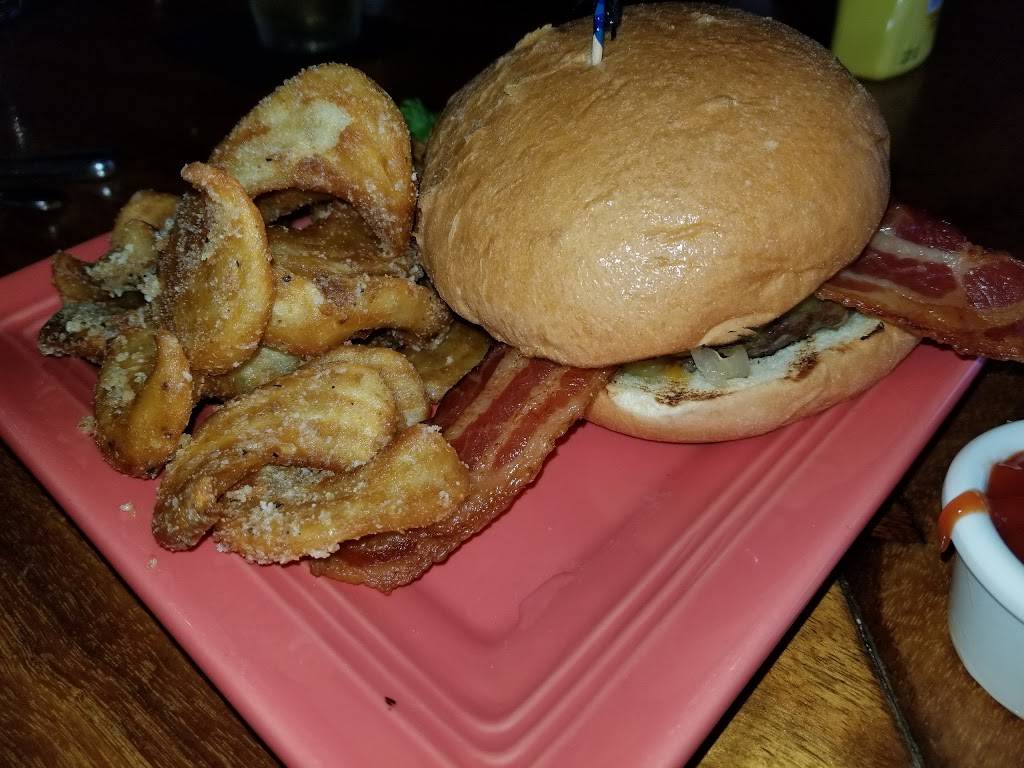 Clubhouse Restaurant & Bar | restaurant | 5155 McCormick Woods Dr SW, Port Orchard, WA 98367, USA | 3608950142 OR +1 360-895-0142