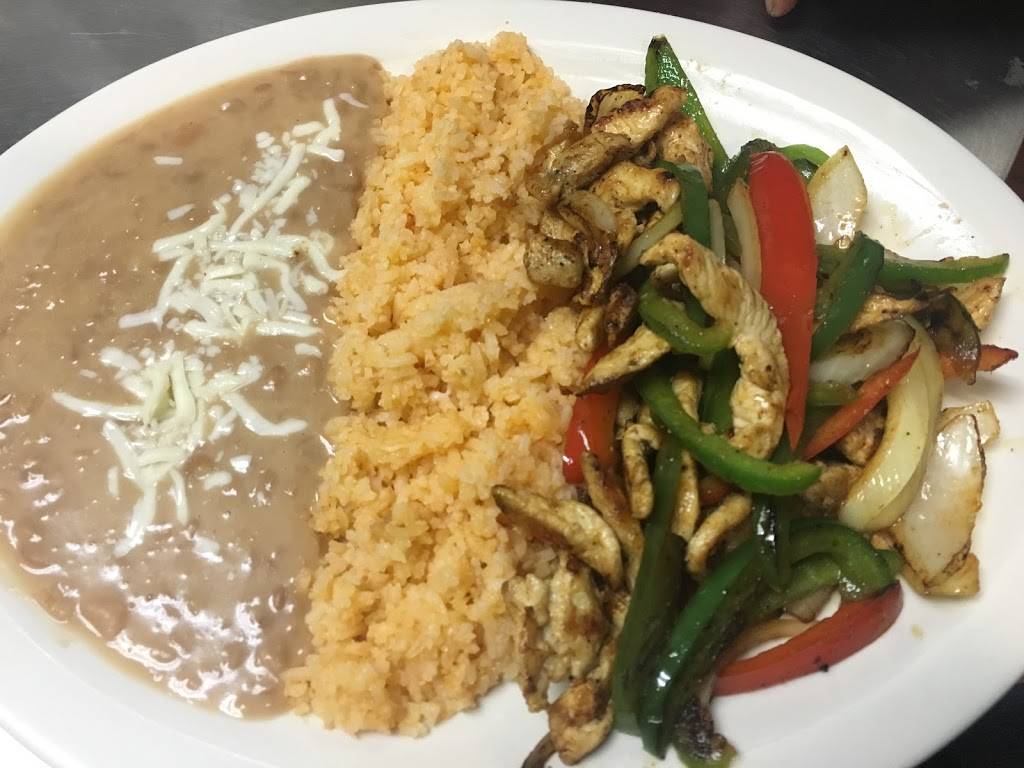 Dianas | Mexican Restaurant | restaurant | 8430 Old Redwood Hwy, Windsor, CA 95492, USA | 7078381733 OR +1 707-838-1733