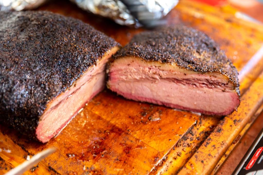 Helberg Barbecue | restaurant | 2223 Austin Ave, Waco, TX 76701, USA | 7135694166 OR +1 713-569-4166