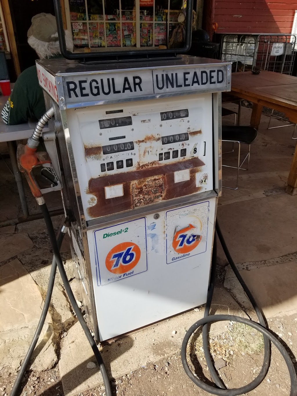 Parks In the Pines General Store Deli & Cafe & Postal Annex | restaurant | 12963 Old Rte 66, Parks, AZ 86018, USA | 9286354741 OR +1 928-635-4741