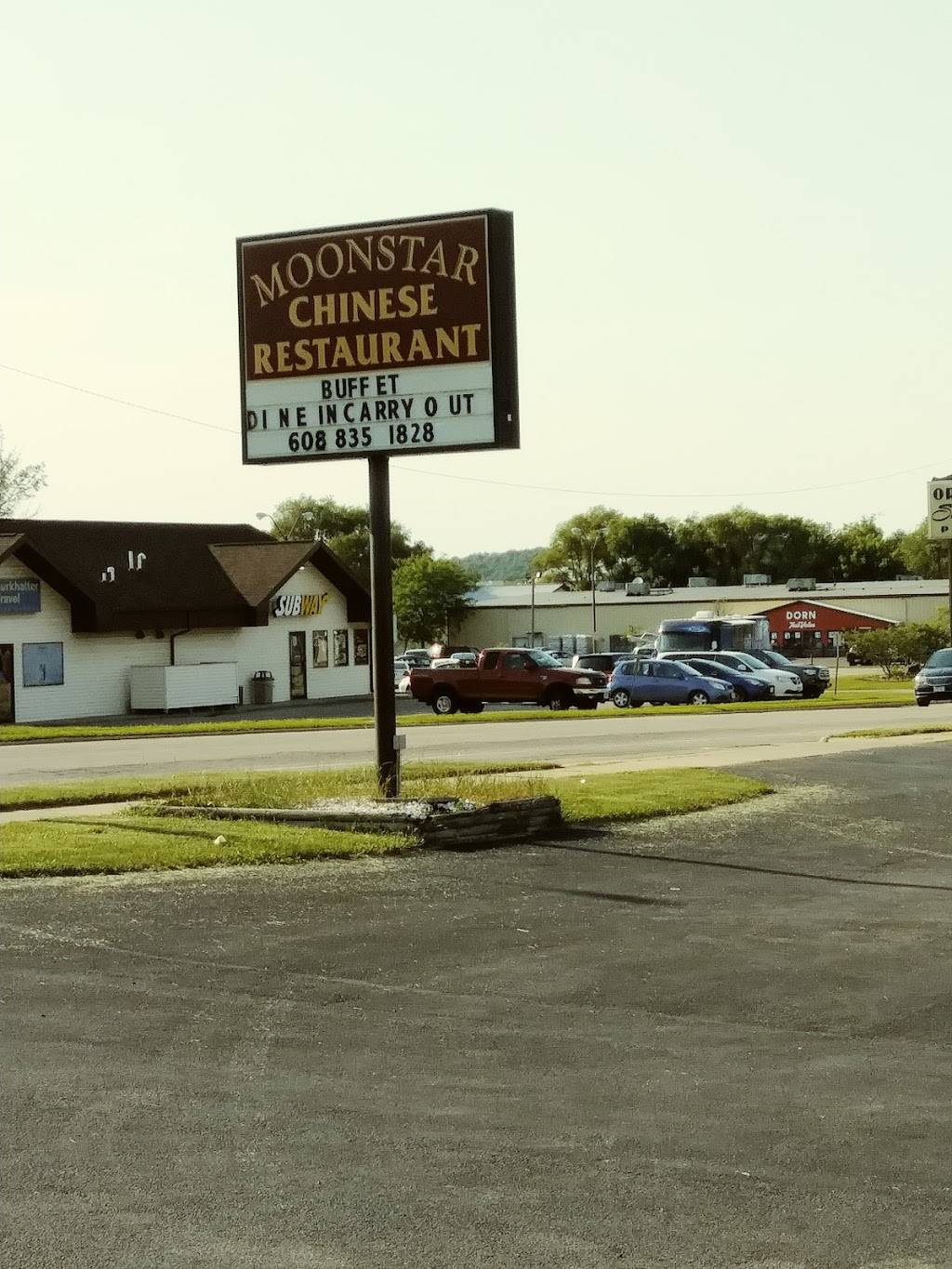 Moonstar Restaurant | restaurant | 768 N Main St, Oregon, WI 53575, USA | 6088351828 OR +1 608-835-1828