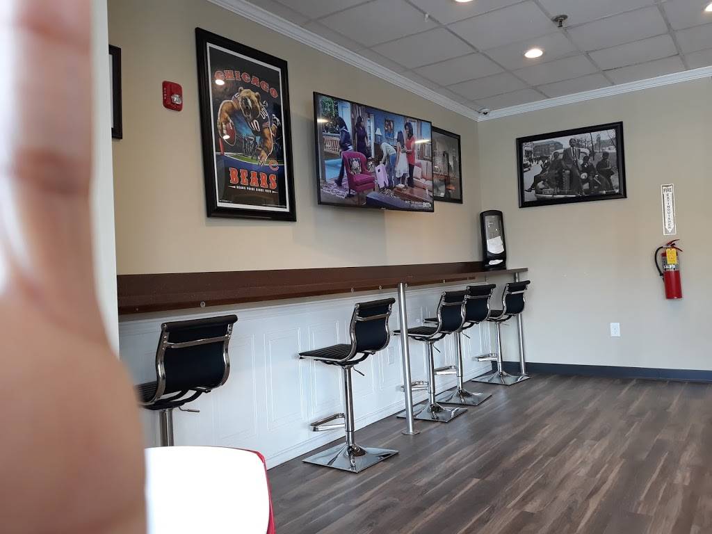 Harolds Chicken Shack | restaurant | 3000 Windy Hill Rd SE Suite #136, Marietta, GA 30067, USA | 7706273507 OR +1 770-627-3507