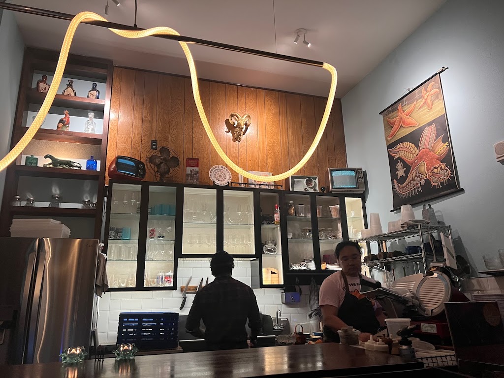 APT 115 | restaurant | 2025 E 7th St, Austin, TX 78702, USA | 7373330780 OR +1 737-333-0780