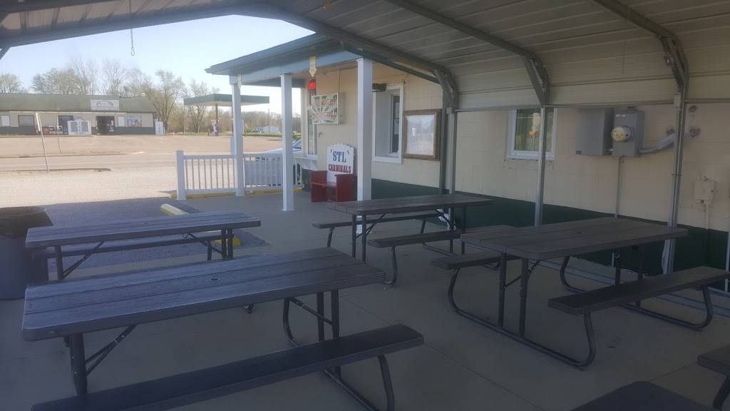 Ice Cream Korner | restaurant | 7605 US-50, Iuka, IL 62849, USA | 6183234321 OR +1 618-323-4321