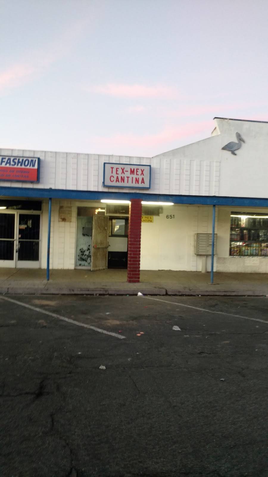 Tex Mex Cantina | restaurant | 651 W Hueneme Rd, Oxnard, CA 93033, USA | 8054882711 OR +1 805-488-2711