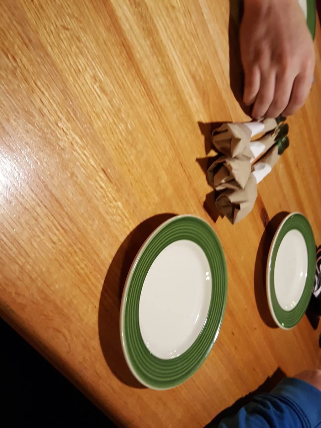 Applebees Grill + Bar | restaurant | 319 Homer Adams Pkwy, Alton, IL 62002, USA | 6184626575 OR +1 618-462-6575