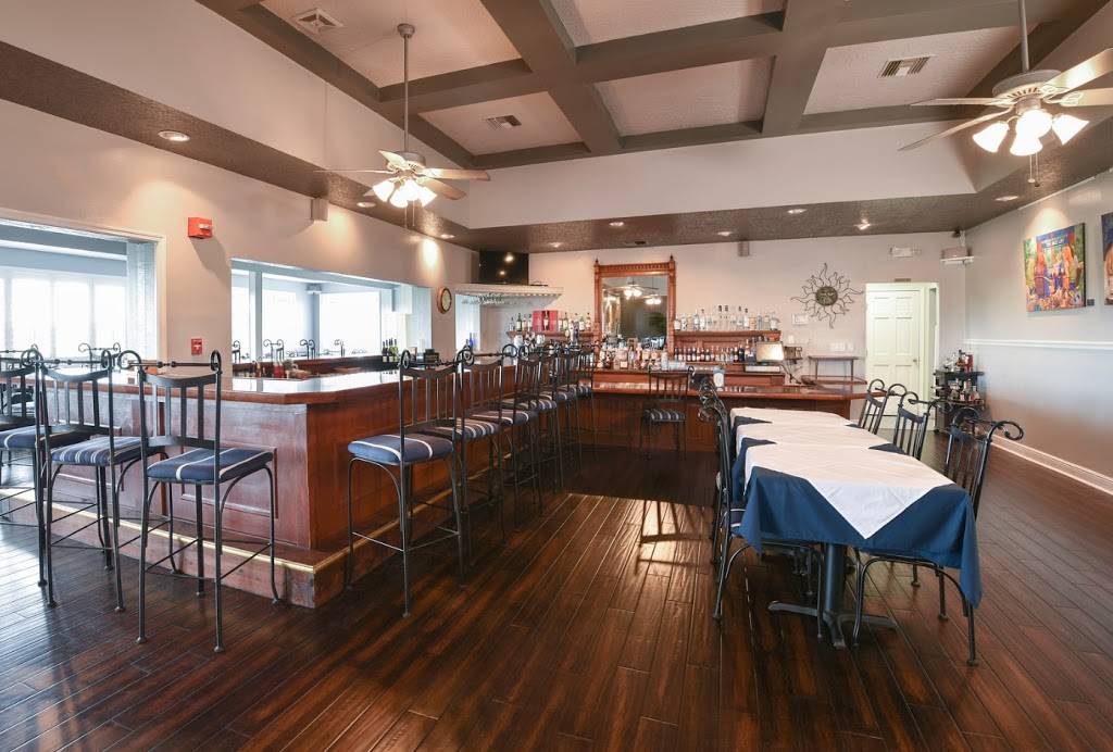Blue Heron Restaurant | restaurant | 137 Plantation Dr, Titusville, FL 32780, USA | 3213859100 OR +1 321-385-9100