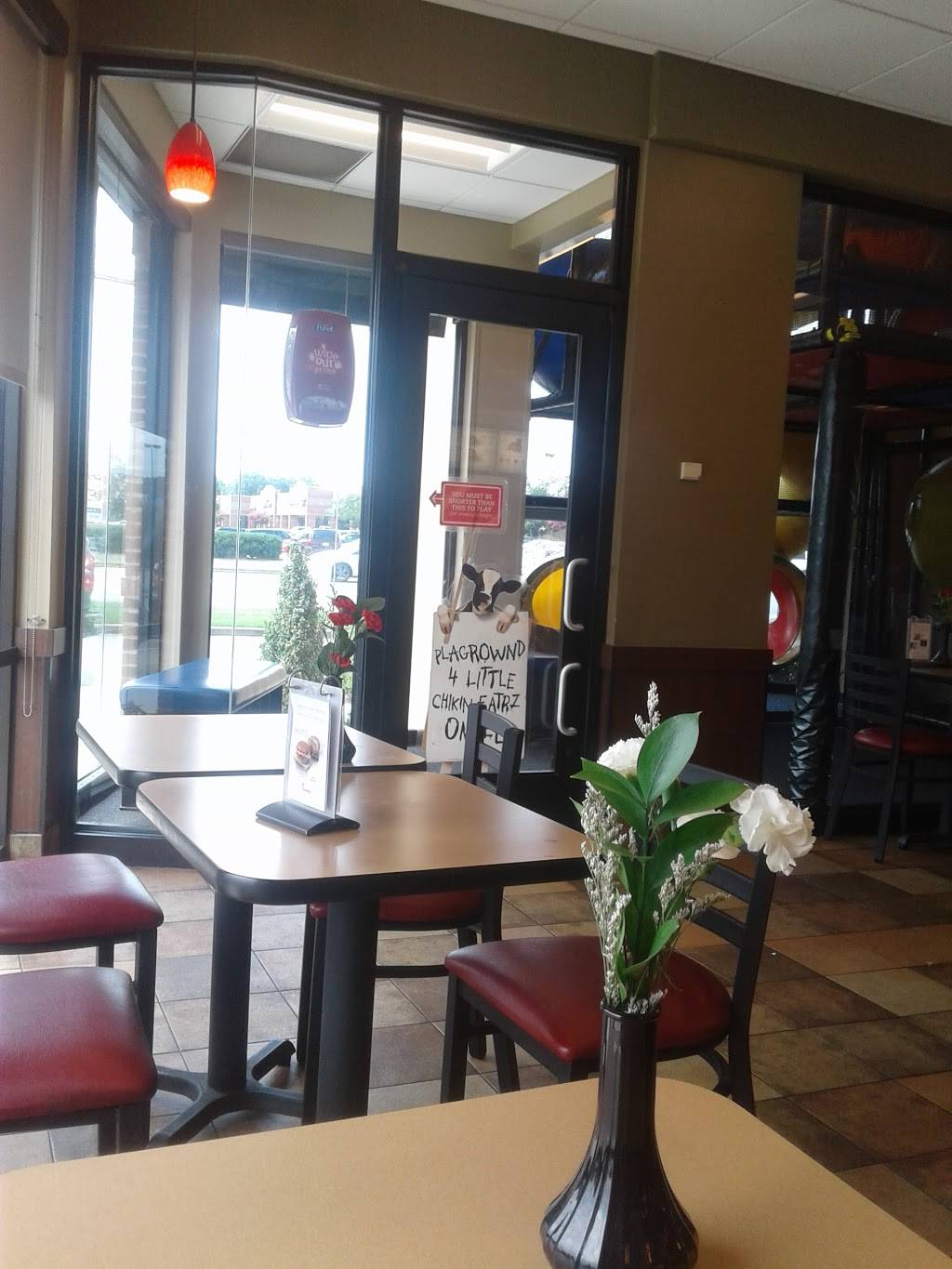 Chick-fil-A | restaurant | 7072 Winchester Rd, Memphis, TN 38125, USA | 9017371778 OR +1 901-737-1778