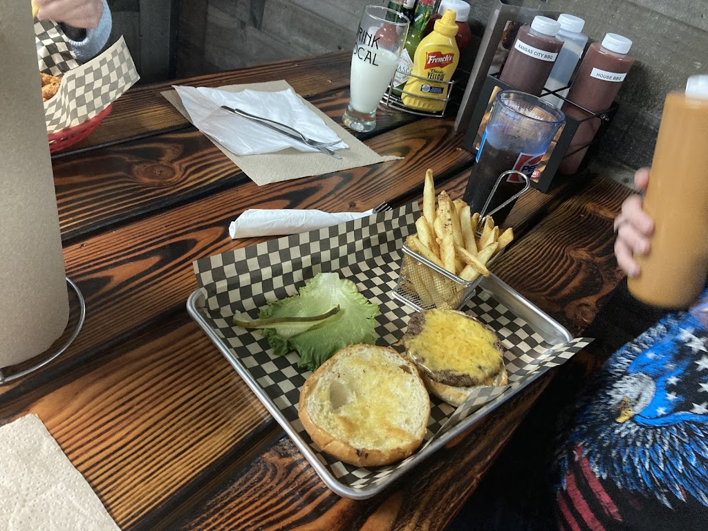 The Backyard Grill | restaurant | 216 Main Ave, Morton, WA 98356, USA | 3604927097 OR +1 360-492-7097