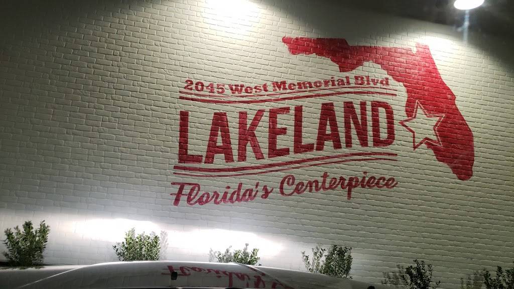 Taco Bell | restaurant | 2045 W Memorial Blvd, Lakeland, FL 33815, USA | 8636830100 OR +1 863-683-0100