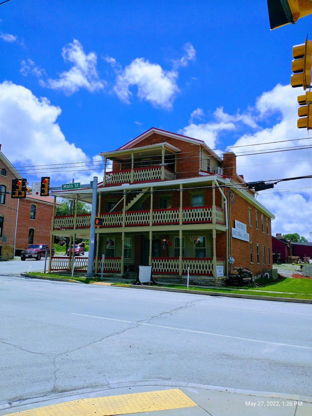 Historic National Hotel | restaurant | 2848 Main St, Beallsville, PA 15313, USA | 7247695040 OR +1 724-769-5040