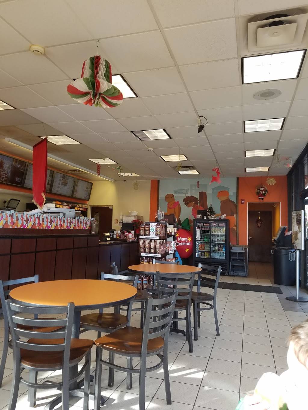 Dunkin | cafe | 811 E Ogden Ave, Naperville, IL 60563, USA | 6303550472 OR +1 630-355-0472