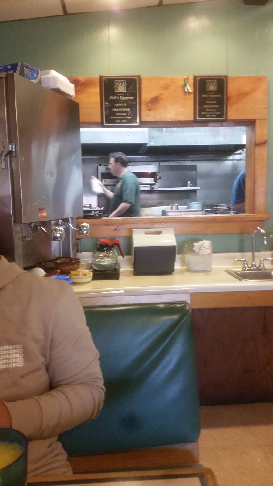 Richs Eggspress | restaurant | 1622 Thomaston Ave, Waterbury, CT 06704, USA | 2037556105 OR +1 203-755-6105