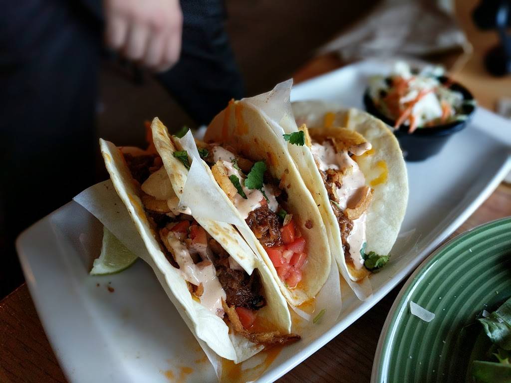 Applebees Grill + Bar | restaurant | 3819 Carpenter Rd, Ypsilanti, MI 48197, USA | 7349737440 OR +1 734-973-7440