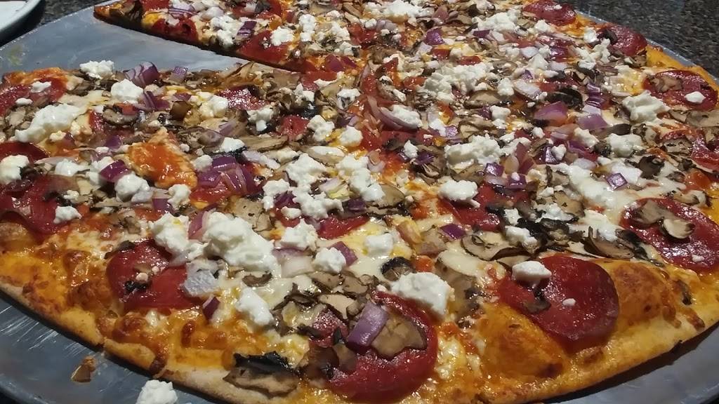 Ricos Pizzeria | restaurant | 972 Hamilton Rd, London, ON N5W 1V6, Canada | 5194559050 OR +1 519-455-9050