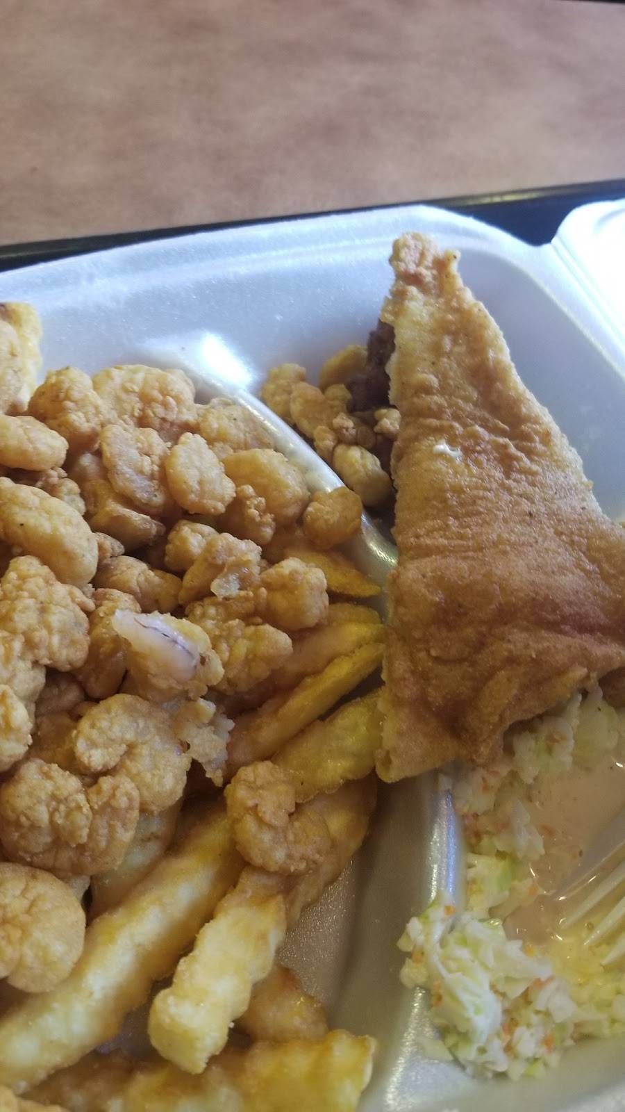 Chicken King | restaurant | 2400 W Sugar Creek Rd A, Charlotte, NC 28262, USA | 7045986542 OR +1 704-598-6542