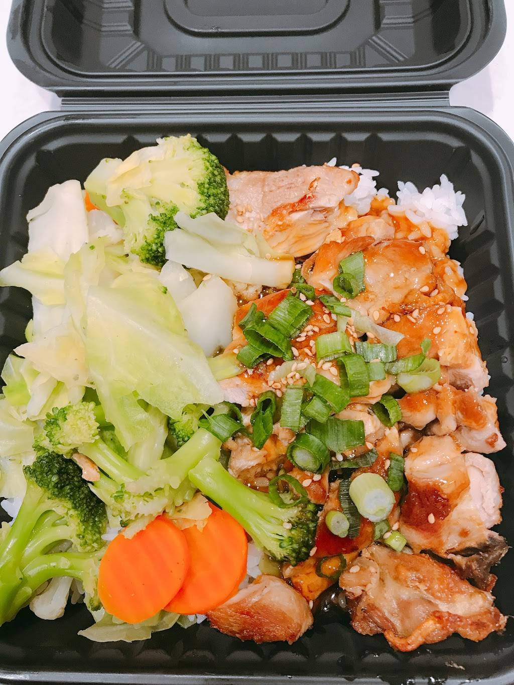 Yoshinoya Pasadena | restaurant | 1441 E Colorado Blvd, Pasadena, CA 91106, USA | 6264497065 OR +1 626-449-7065
