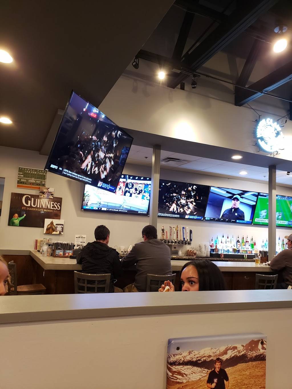 Mugshots Grill & Bar - Fultondale | restaurant | 3339 Lowery Pkwy, Fultondale, AL 35068, USA | 2058499012 OR +1 205-849-9012