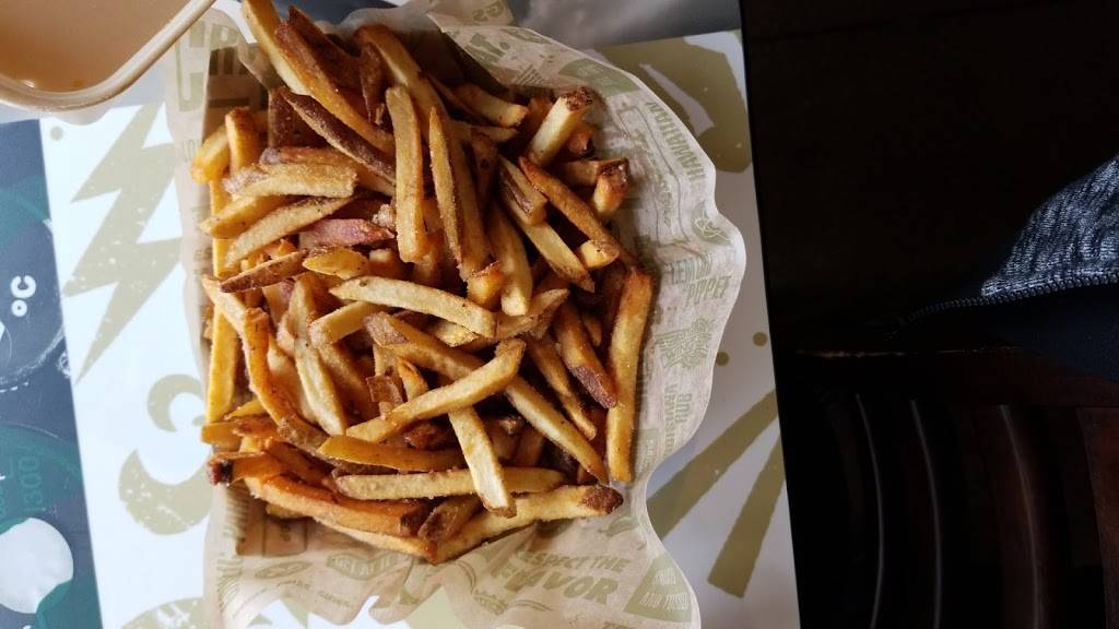 Wingstop | restaurant | 2651 E Broad St #103, Mansfield, TX 76063, USA | 8174739464 OR +1 817-473-9464