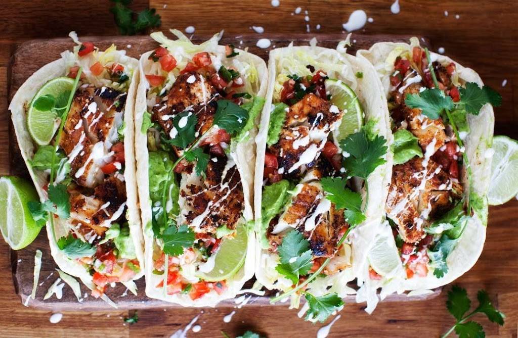 Mi Amigo Mexican Restaurant | restaurant | 11 W Broad St, Newton Falls, OH 44444, USA | 3308721050 OR +1 330-872-1050