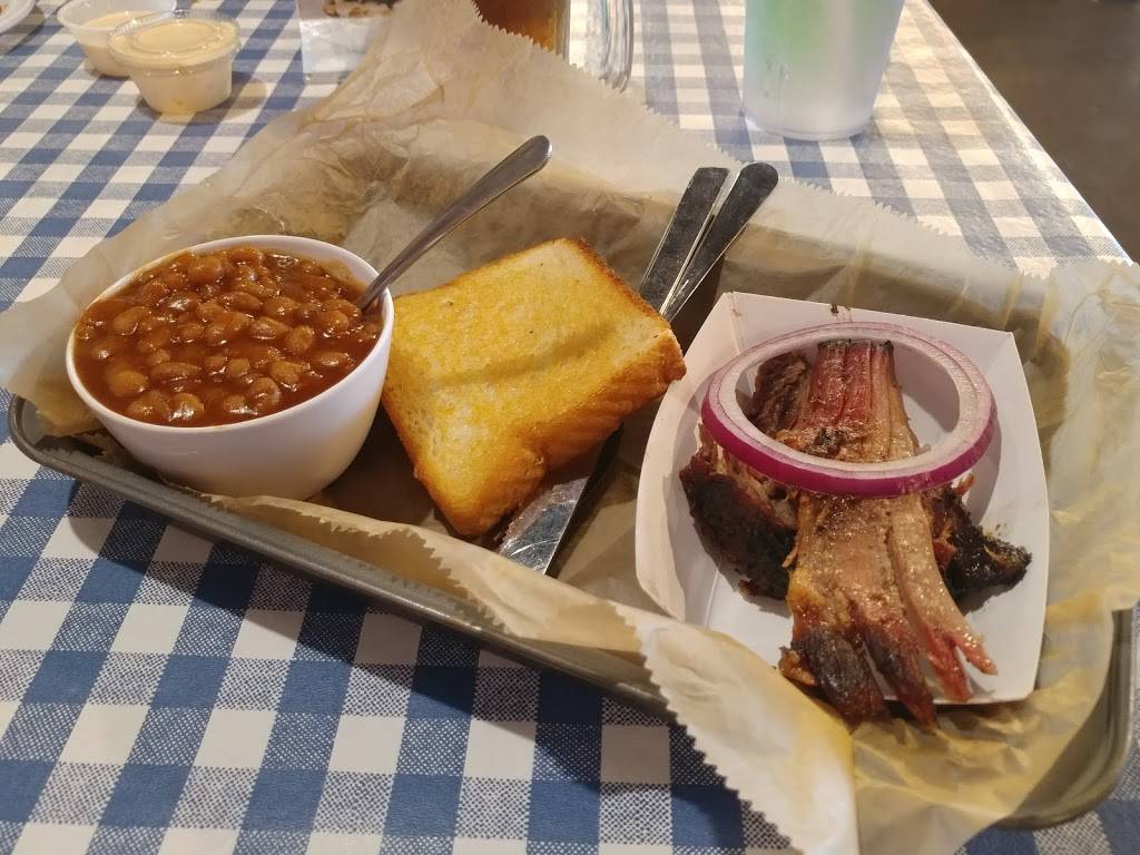 Marks Feed Store | restaurant | 3827 Charlestown Rd, New Albany, IN 47150, USA | 8129497427 OR +1 812-949-7427